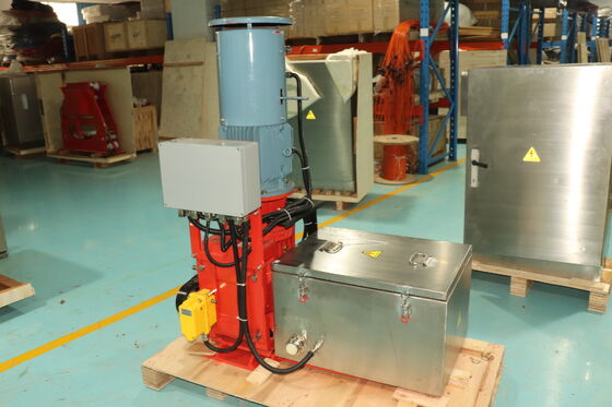 قرقره کابل جرثقیل سنگین، قابلیتهای پایدار جمعآوری و باز کردن کابل را فراهم میکند که برای سیستمهای جرثقیل سقفی ایدهآل است.